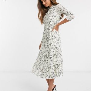 Warehouse dress size 6